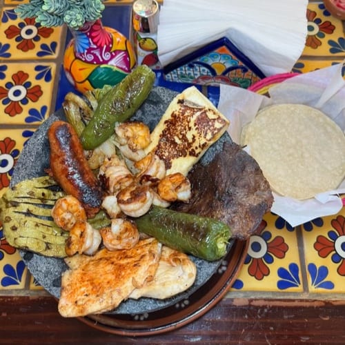 Molcajete.